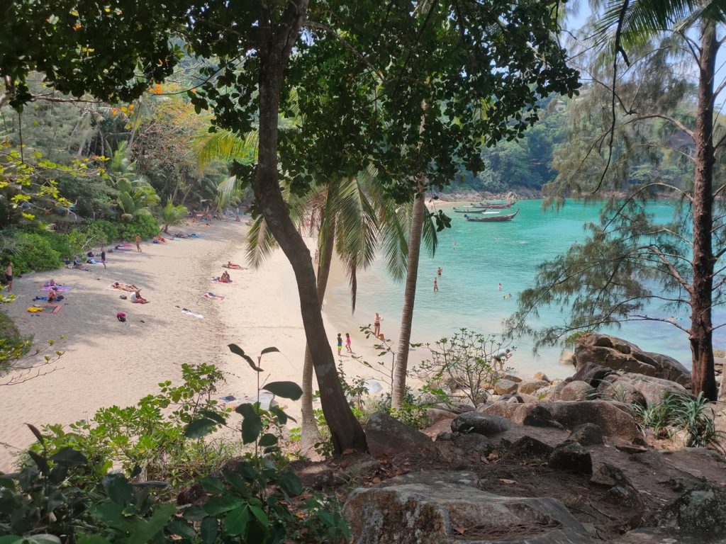Вид на пляж Банана Бич